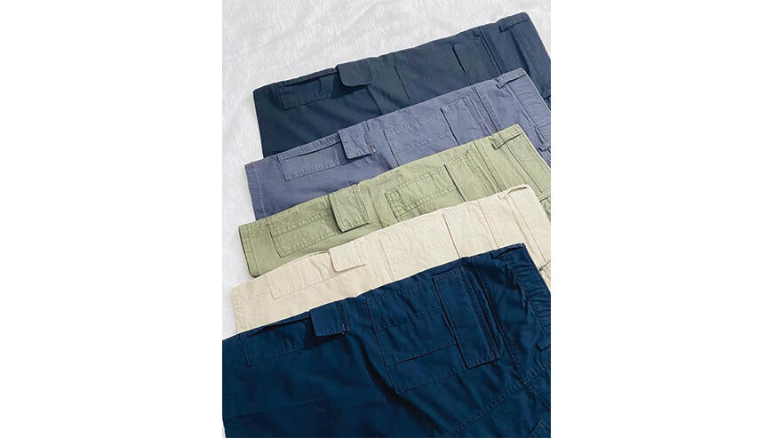 Mens six pocket 2,3quarter pant.