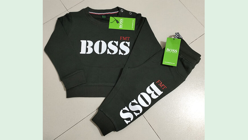 Boy’s Sweat shirt set.