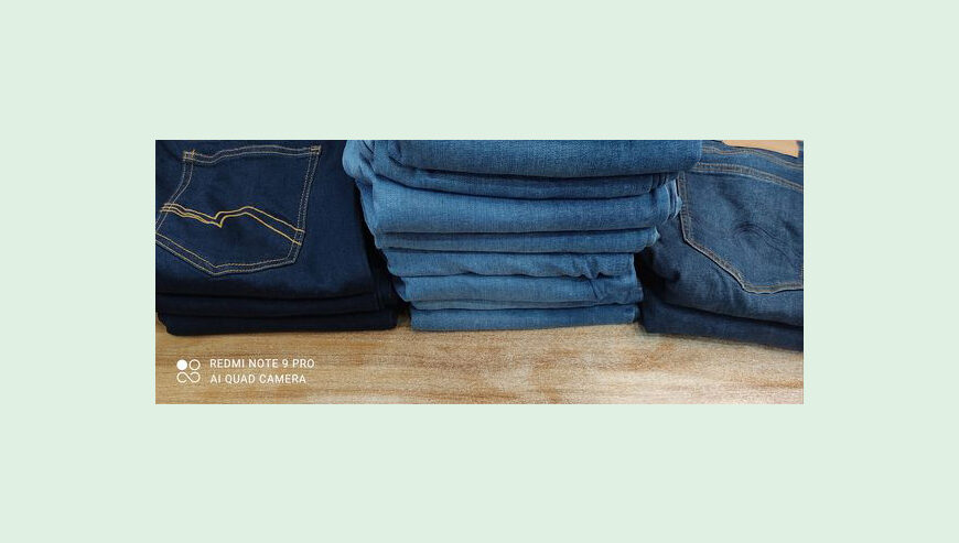 Mens Denim Pant.