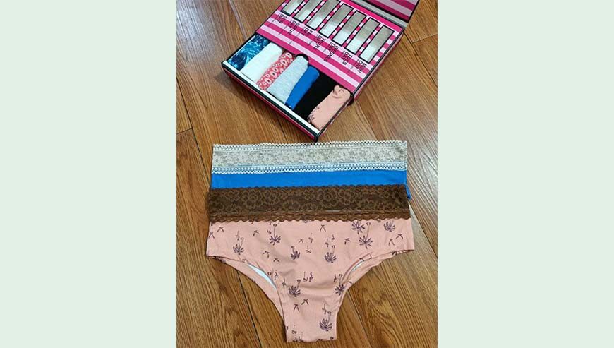 Ladies Panty Box