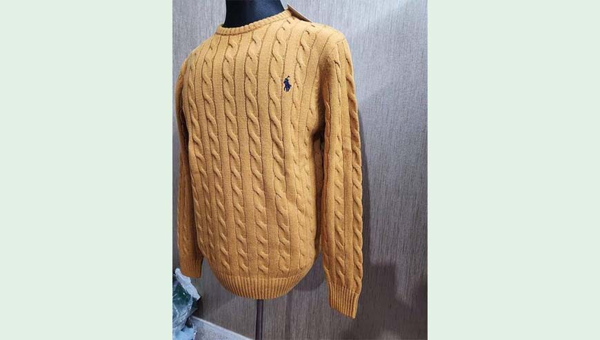 Men’s Round neck cable Sweater