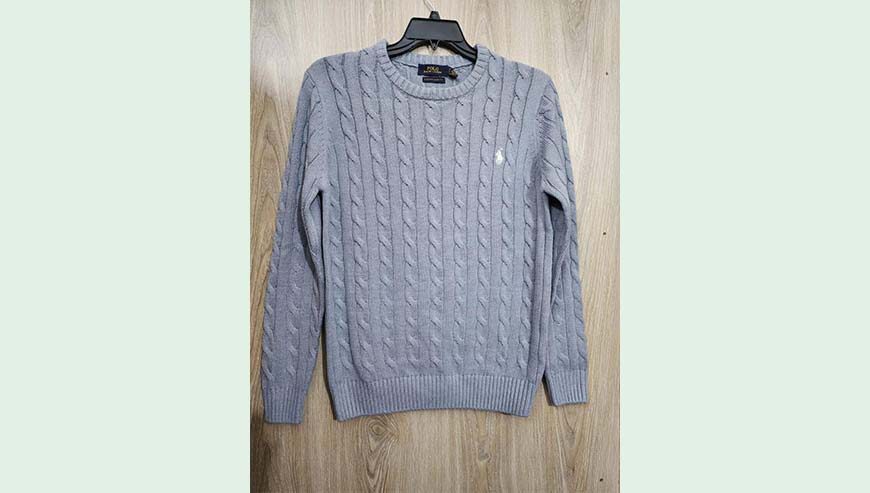 Men’s Round neck cable Sweater