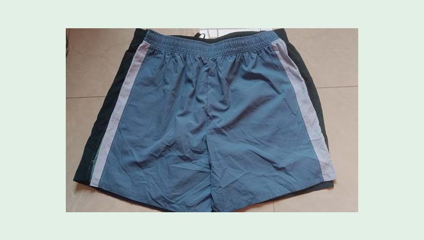 Men’s swim shorts