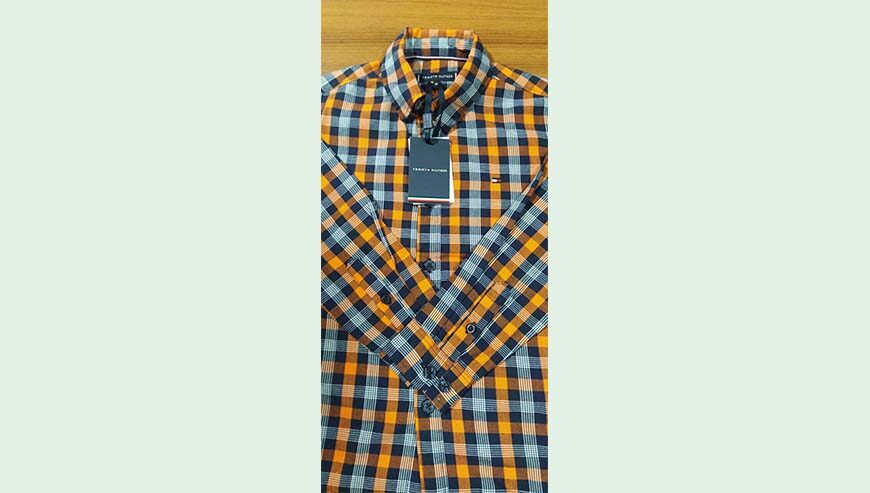 Tommy boys shirt