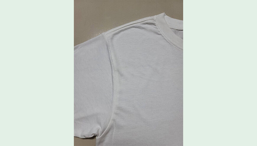 Men’s solid colour t shirt